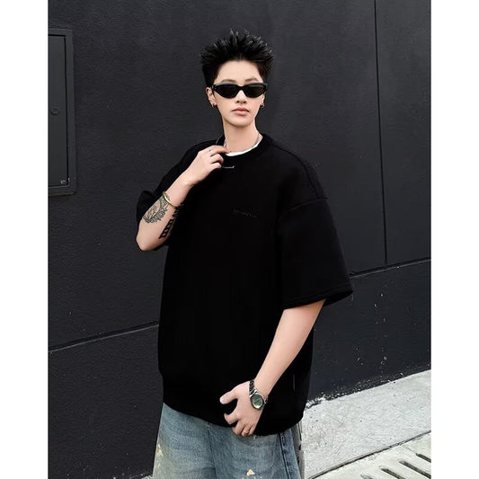 Loose and Versatile Silhouette Shirt