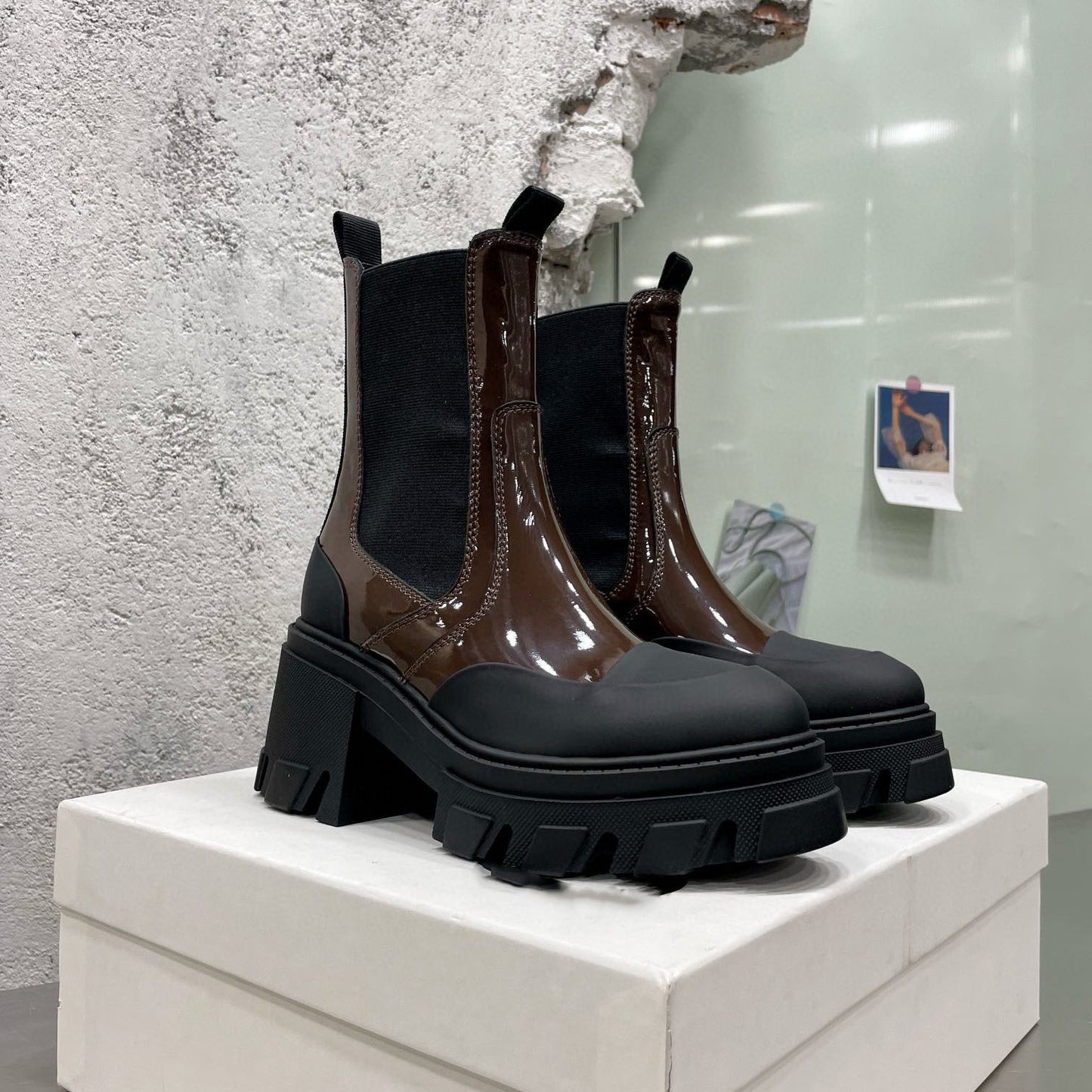 Thick Sole Height Increasing Chelsea Boots for Women