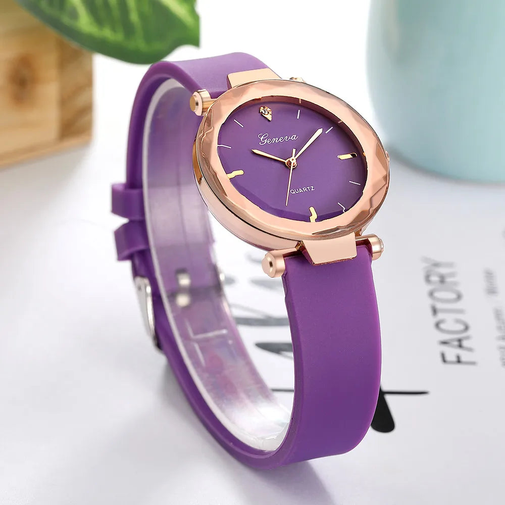 Harajuku Style Women's Round Glass Silicone Strap Watch