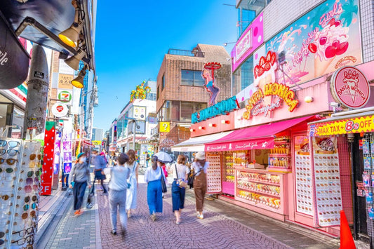 Harajuku Style Japan: Exploring Tokyo’s Most Colorful Neighborhood
