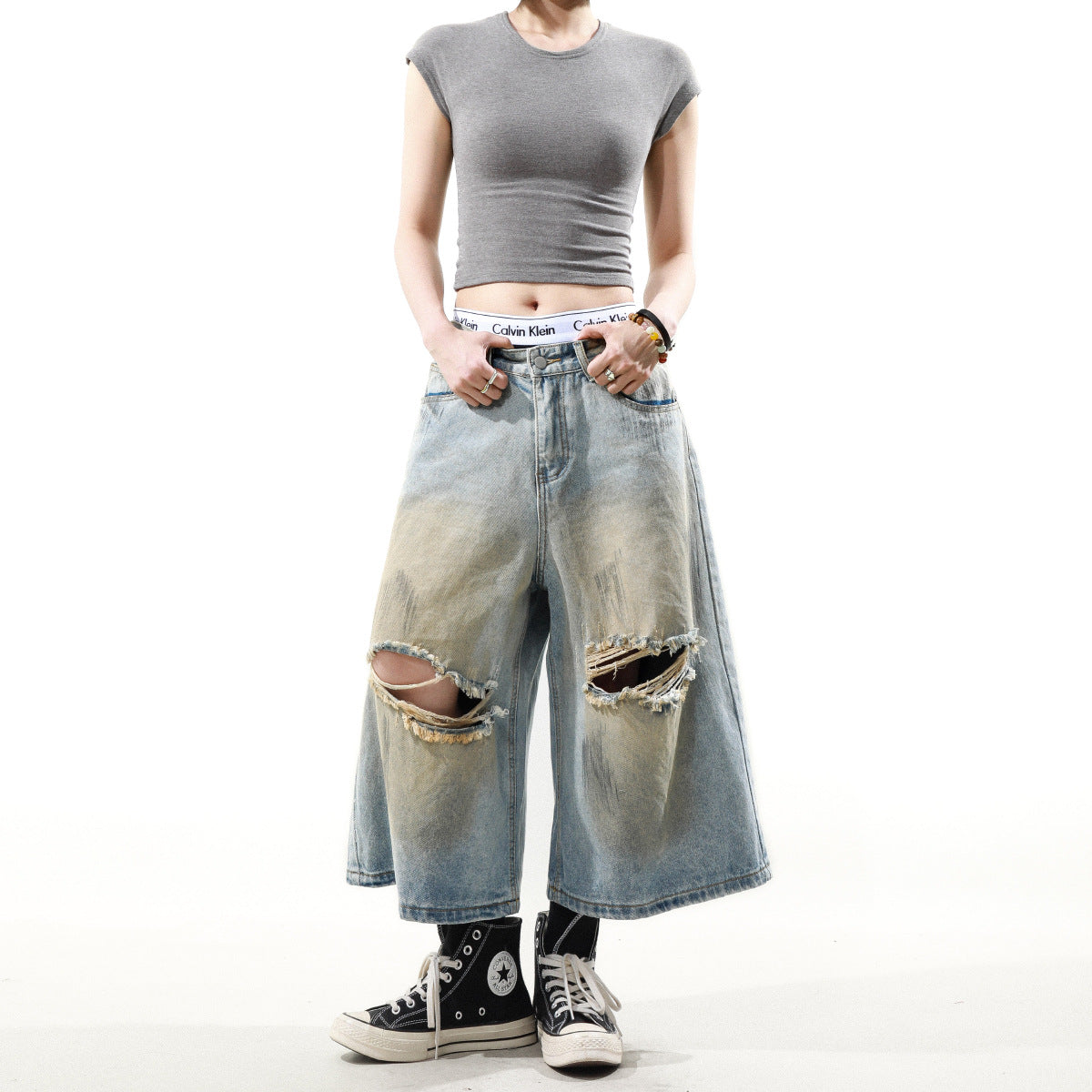 Hiphop Washed Ripped Loose Cropped Pants