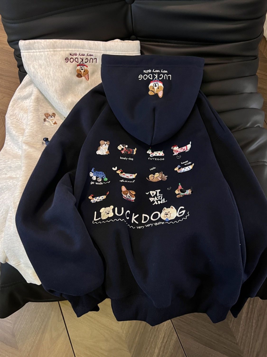 Heavy Embroidery Cartoon Fleece-Lined Thick Hooded Casual Pullover Hoodie