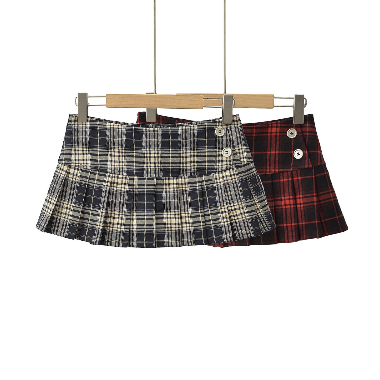 Plaid Low-Waisted Pleated Skirt