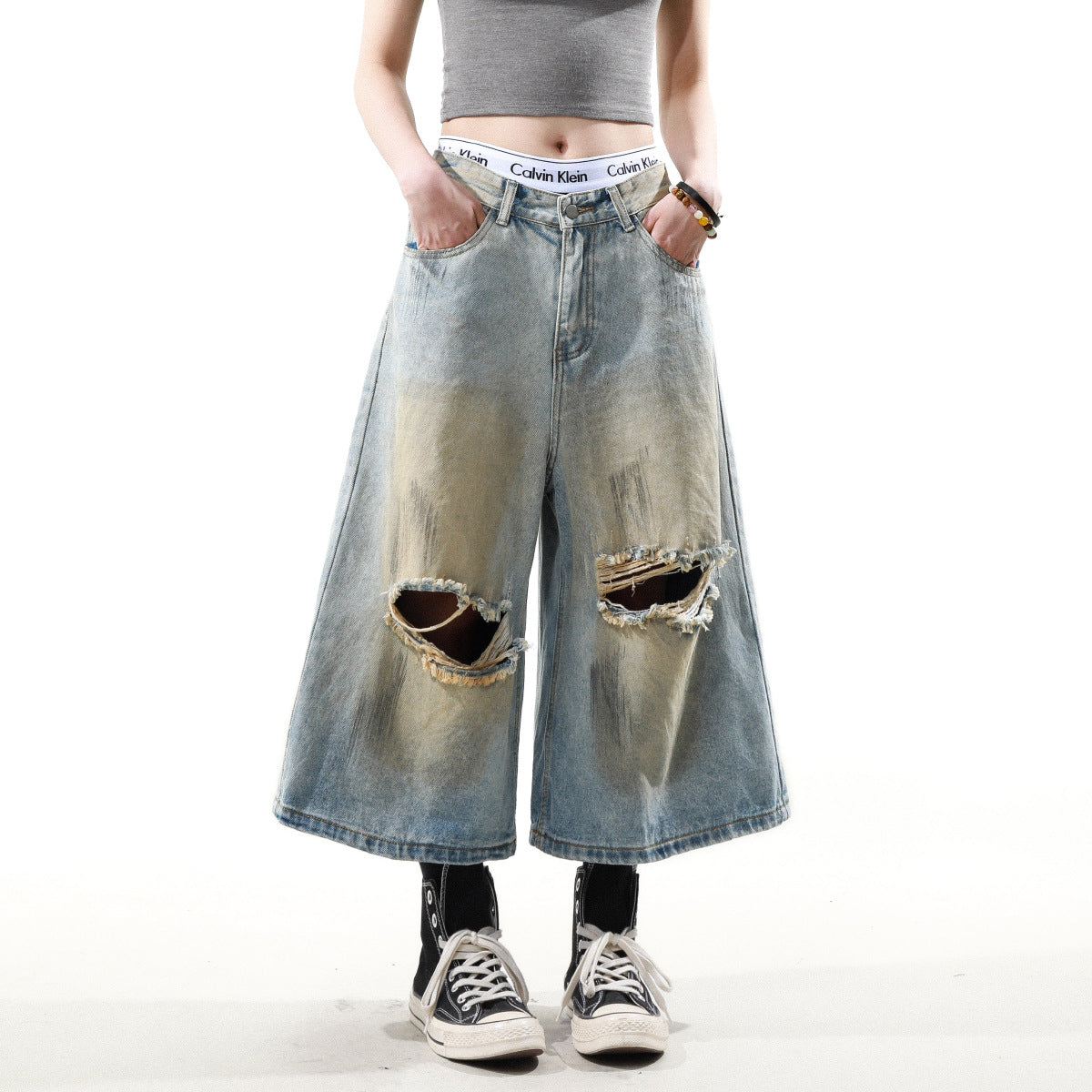 Hiphop Washed Ripped Loose Cropped Pants