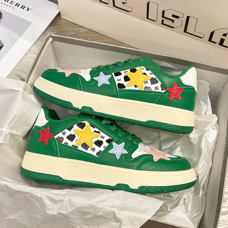 Playful Contrast Star Round Toe Athletic Sneakers