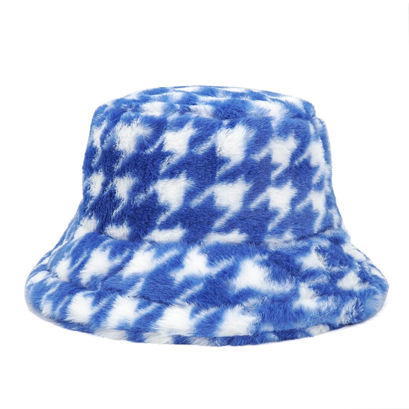 Camouflage Faux Fur Bucket Hat - Warm & Stylish Fisherman Hat