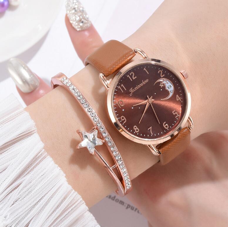 Luxury Leather Band Women's Wrist Watch - Harajuku Style