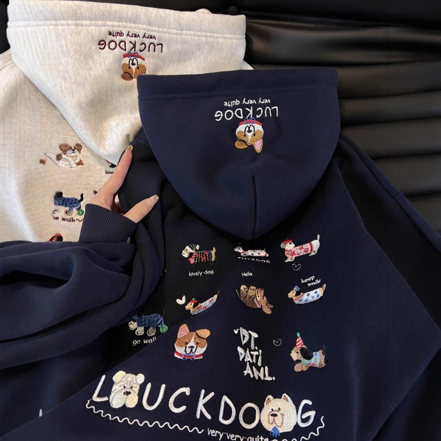 Heavy Embroidery Cartoon Fleece-Lined Thick Hooded Casual Pullover Hoodie