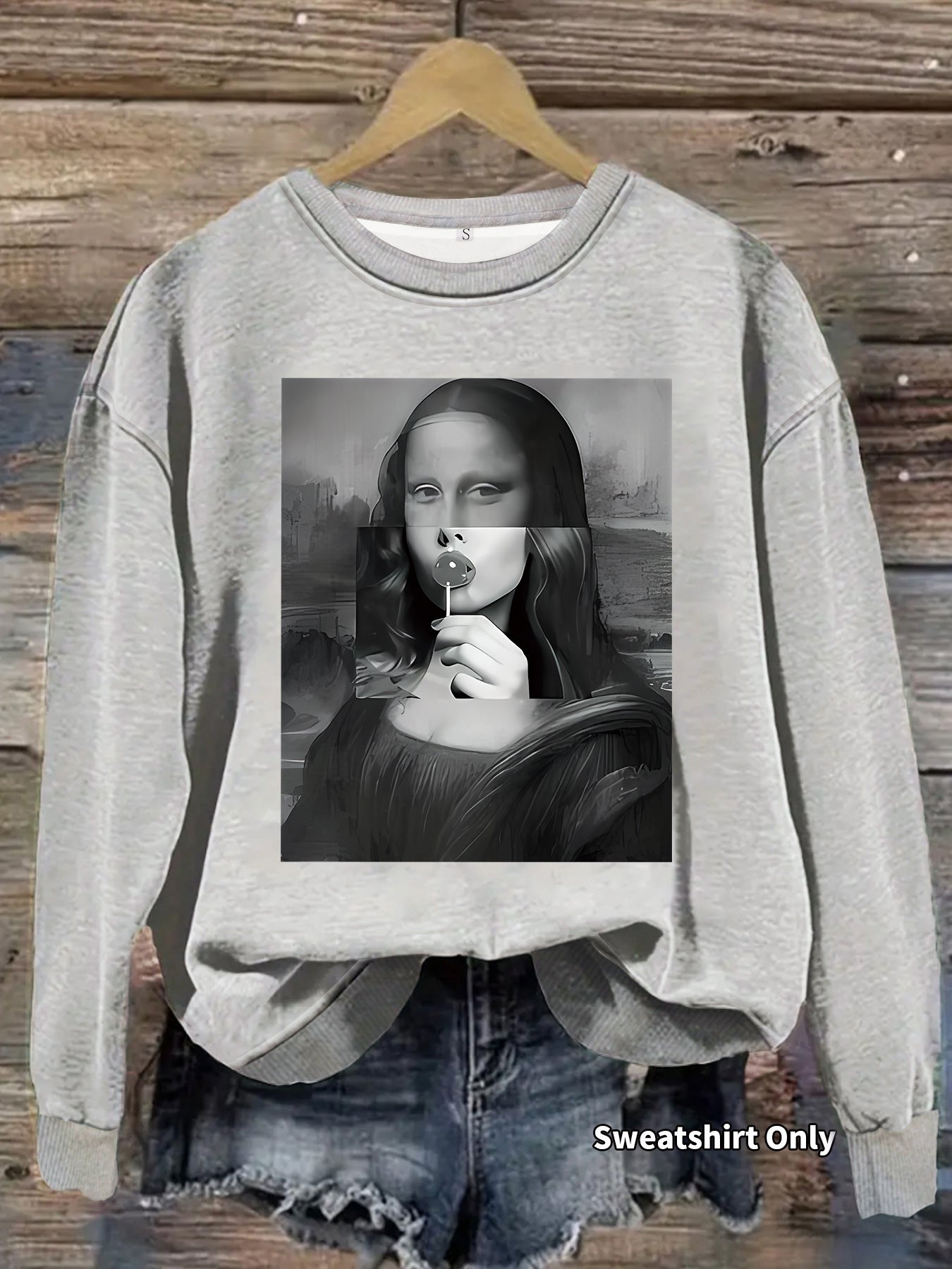 Mona Lisa Printed Hoodie
