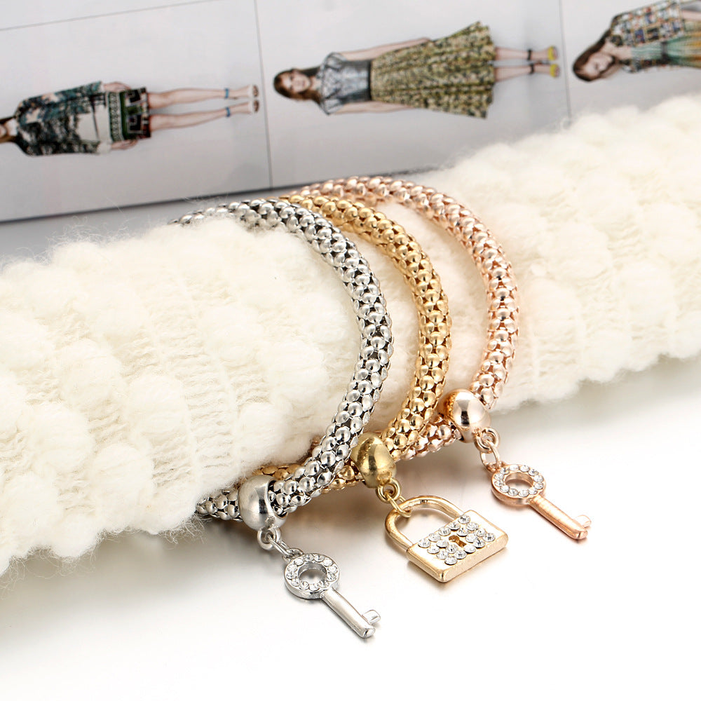 Harajuku Style Alloy Crystal Diamond Inlaid Key Lock Bracelet