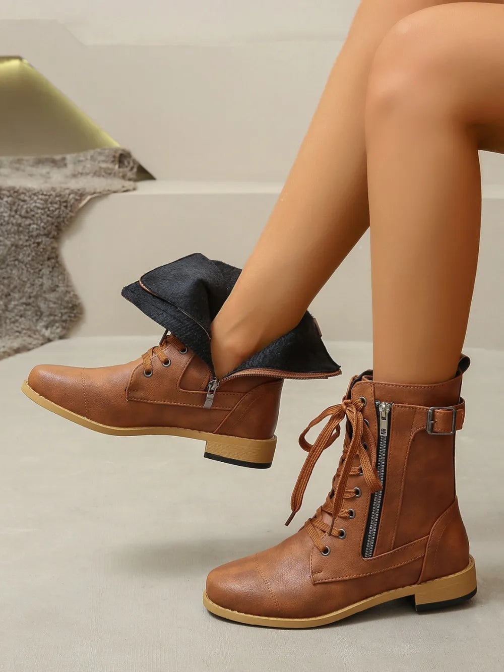Leather Lace-Up Boots for Stylish Casual Wear