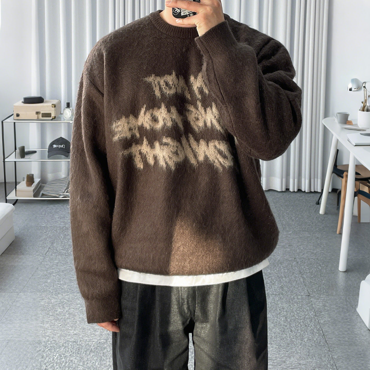 Relaxed Printed Crewneck Sweater - Warm Knitwear for Commuting and Lazy Outfits