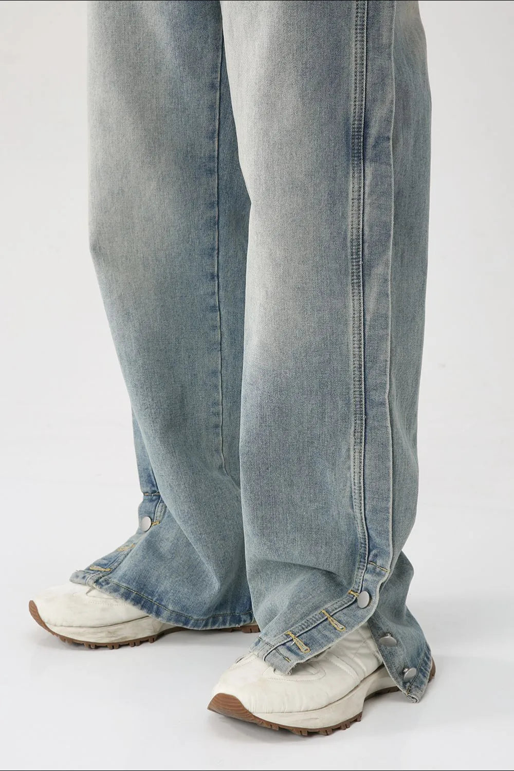 Playful Side Slit Baggy Jeans with Pockets