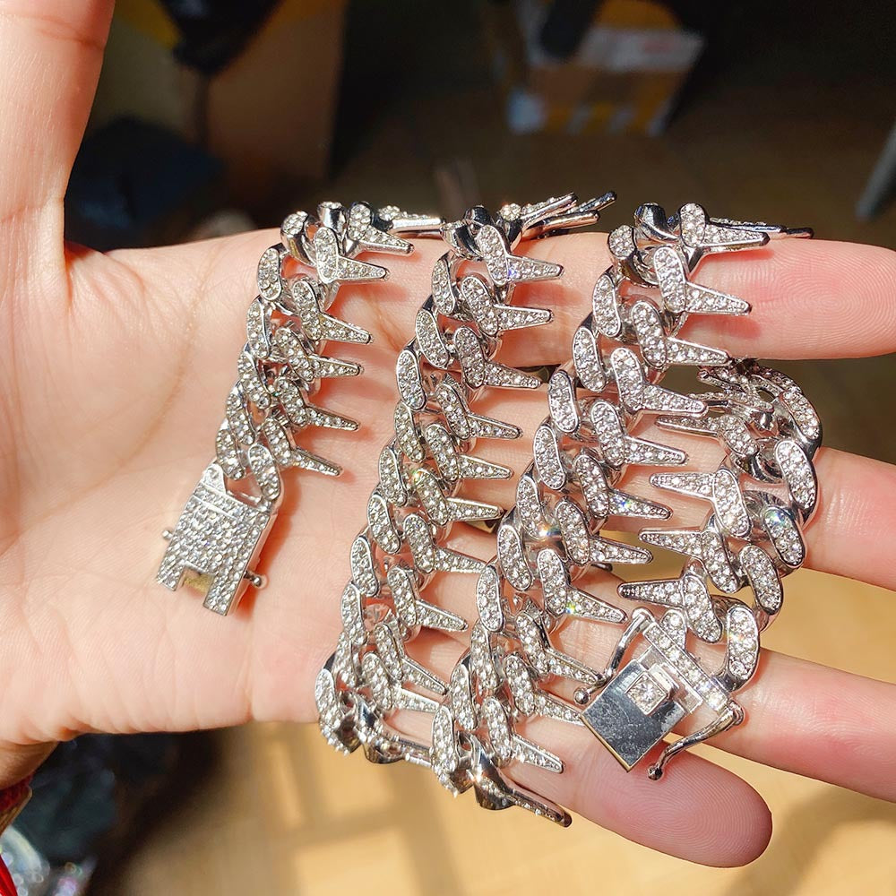 Exaggerated Full Diamond Geometric Necklace - Harajuku Style