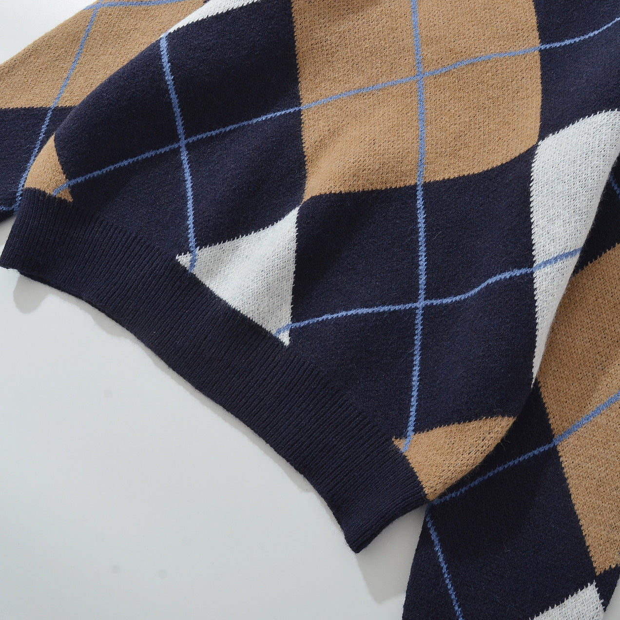 Round Neck Long Sleeve Loose Diamond Grid Pullover Sweater