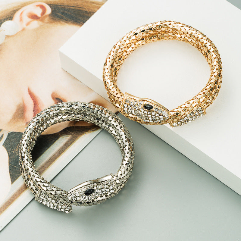 Exaggerated Punk Snake Winding Ring for Bold Harajuku Style