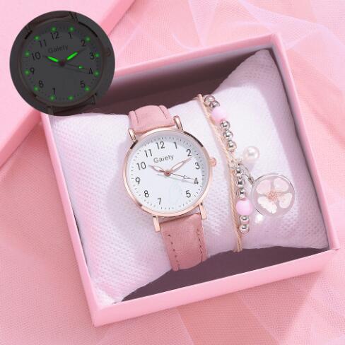 Vintage Harajuku Style Women's Leather Strap Watch