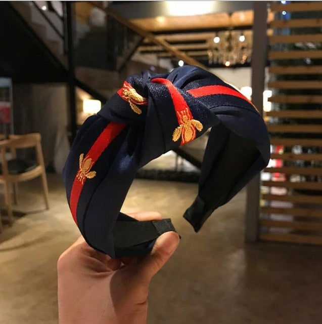 Stylish Striped Bee Pattern Turban Hairband for Women