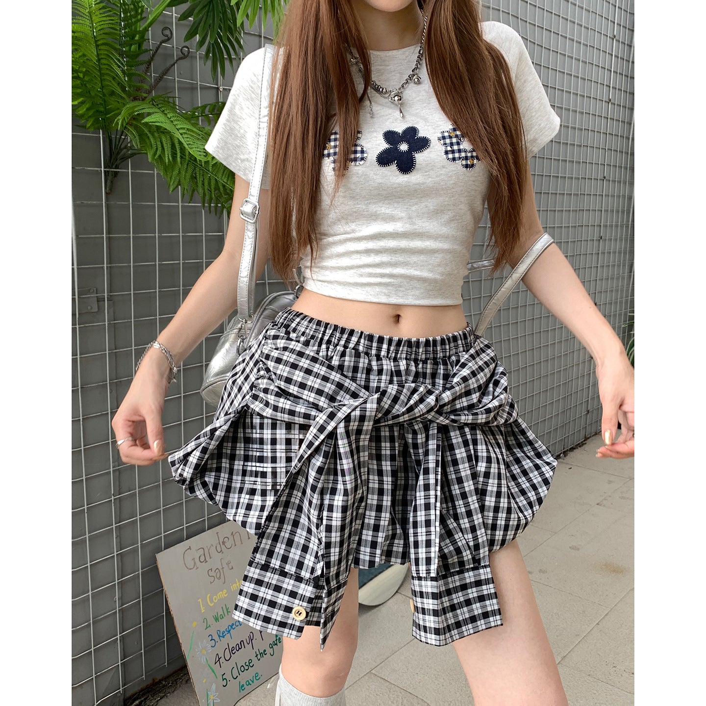 Plaid Bubble Skirt Women's Short Pleated Skirt with Puffy Design