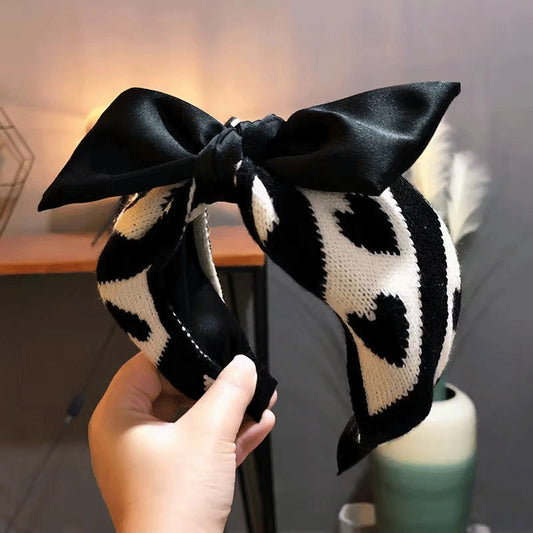 South Korea Winter Woolen Hair Band with Rabbit Ears