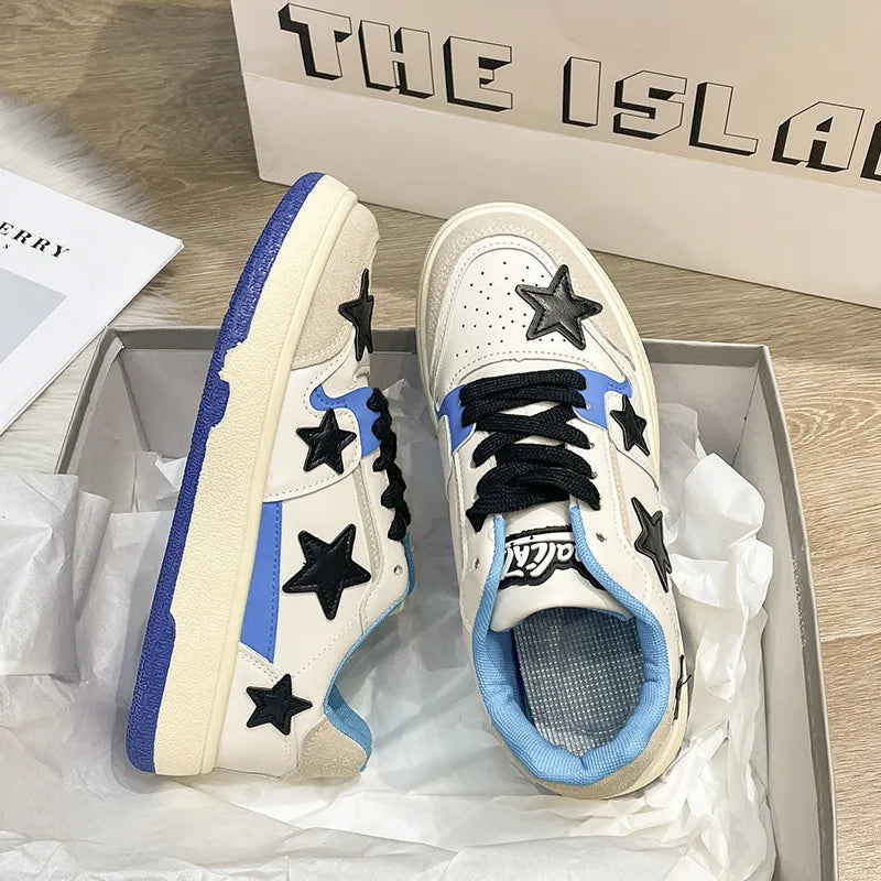 Playful Contrast Star Round Toe Athletic Sneakers
