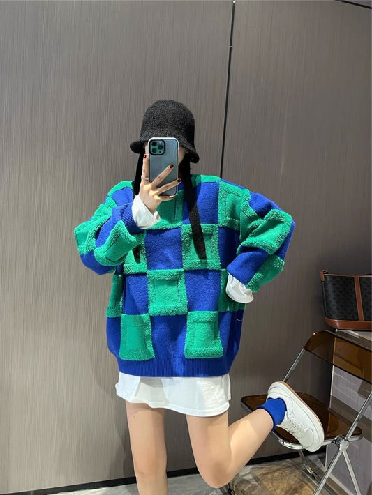 Harajuku Style Contrast Plaid Knit Top with Flocking