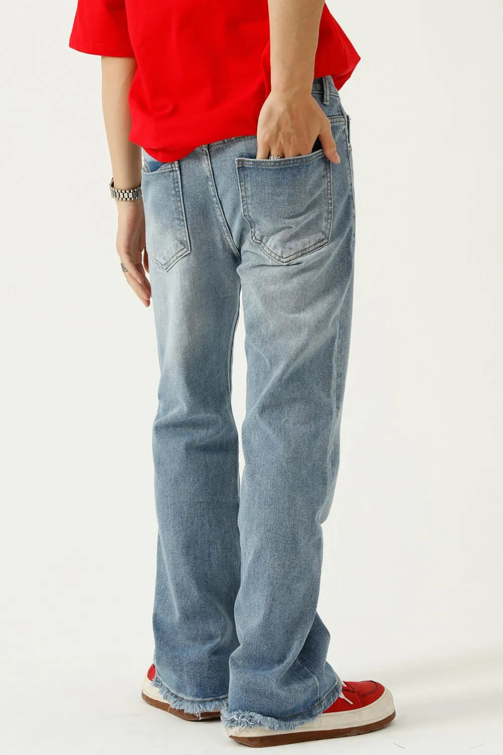 Playful Raw Hem Jeans with Pockets