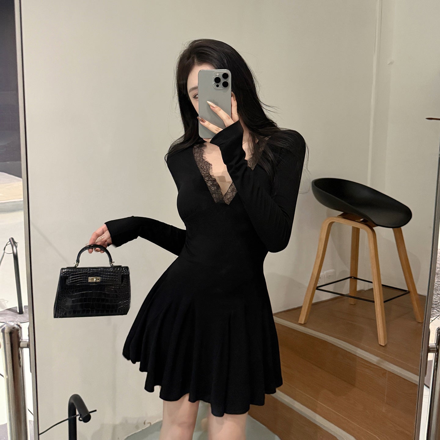 Lace V-neck Slimming Long Sleeve Dress for Women