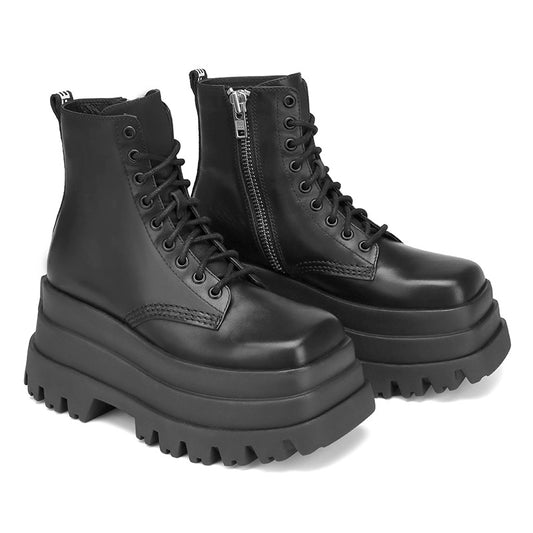 Thick Sole Muffin Cross-Lace Boots with Big Round Toe