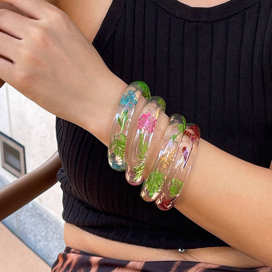 Playful Daisy Transparent Acrylic Bracelet Set
