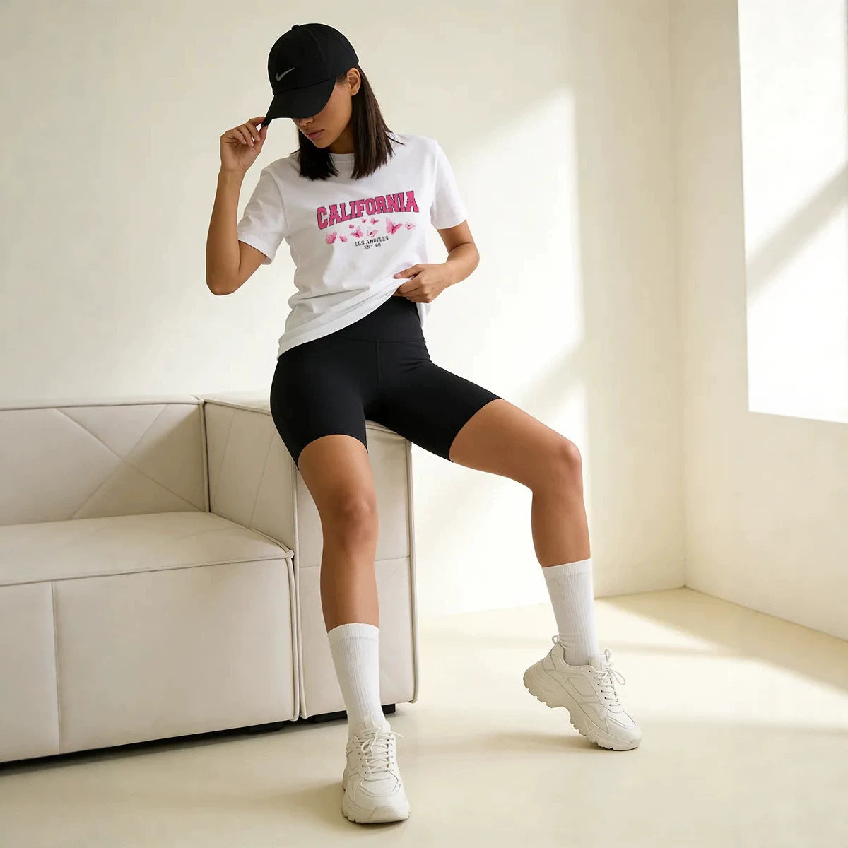 Butterfly Pattern Round Neck T-shirt — Harajuku Street Style Unisex Tee