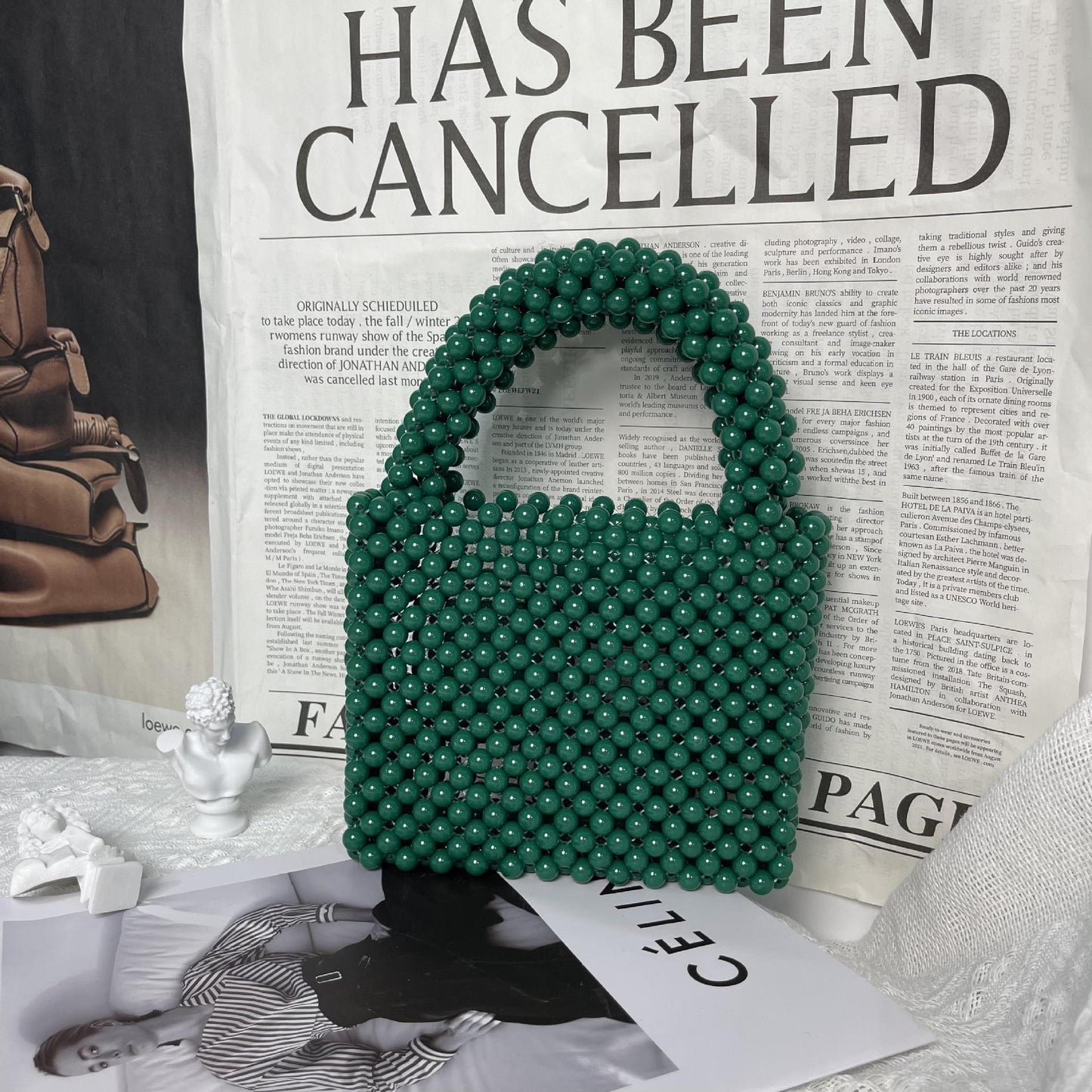 Harajuku Style Solid Color Beaded Handbag