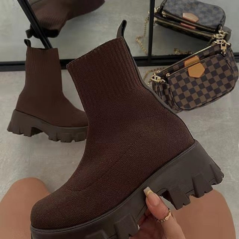 Thick-Soled Casual Couple Shoes for Women – Large Size Short Boots in Knitted Design
