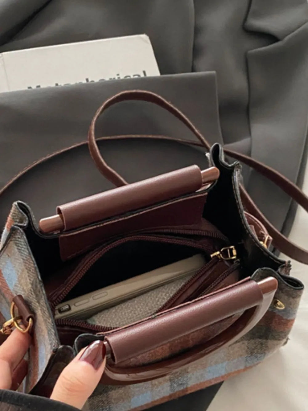 Plaid Trapezoid Crossbody Bag - Harajuku Style