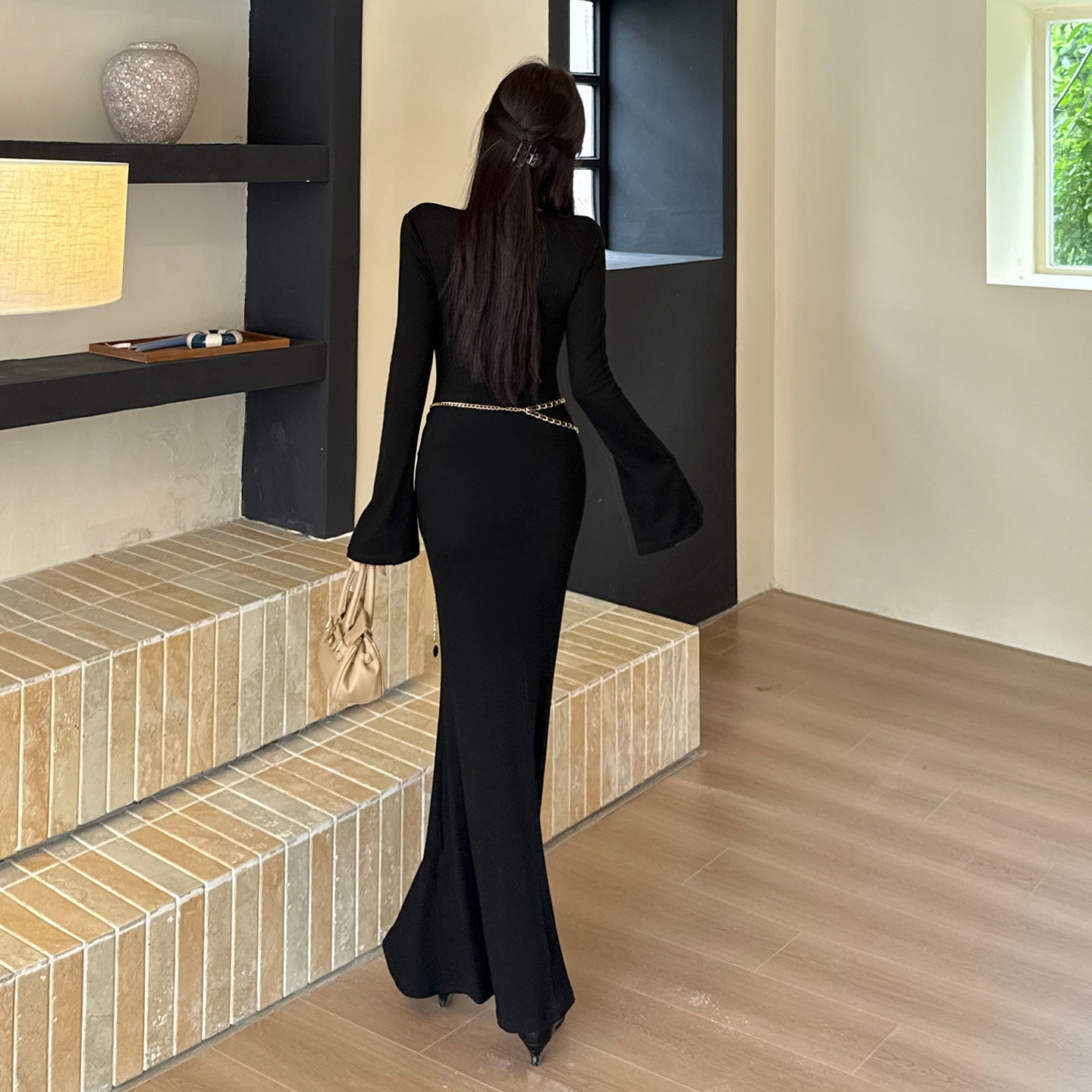 Deep V Beaded Royal Sister Wind Spicy Girl Waist Pack Hip Dress