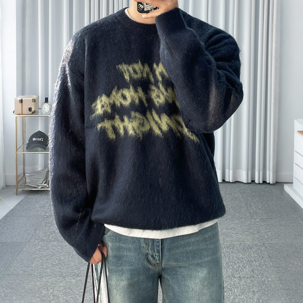 Relaxed Printed Crewneck Sweater - Warm Knitwear for Commuting and Lazy Outfits