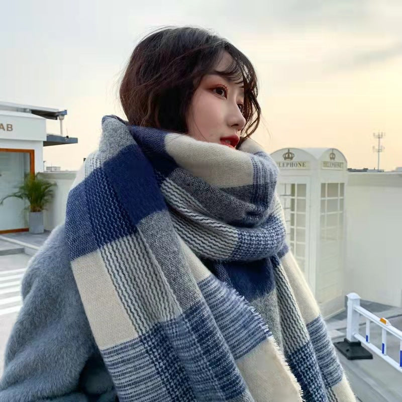Versatile Plaid Scarf for Female Students – Winter Warmth