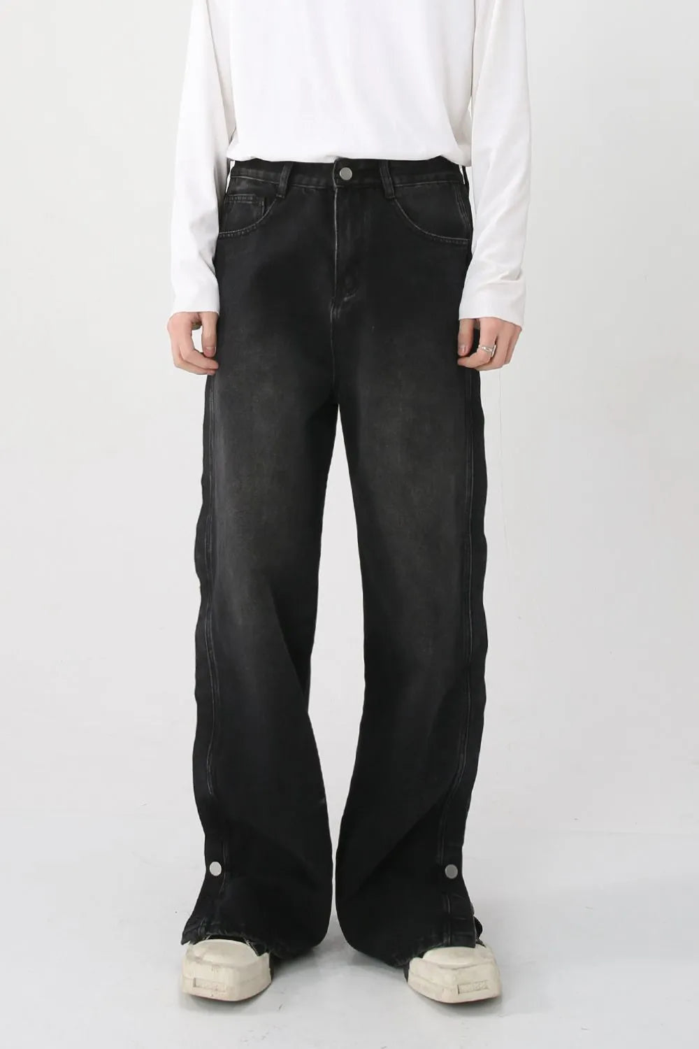Playful Side Slit Baggy Jeans with Pockets