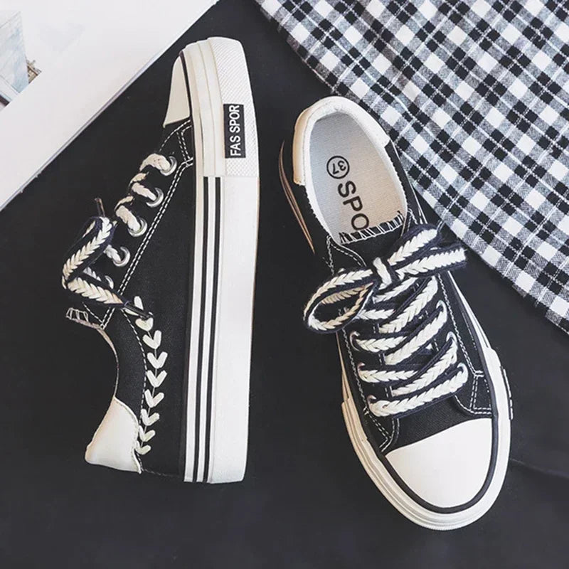 Women’s Platform Canvas Shoes – Chunky Sneakers for Outdoor Fun