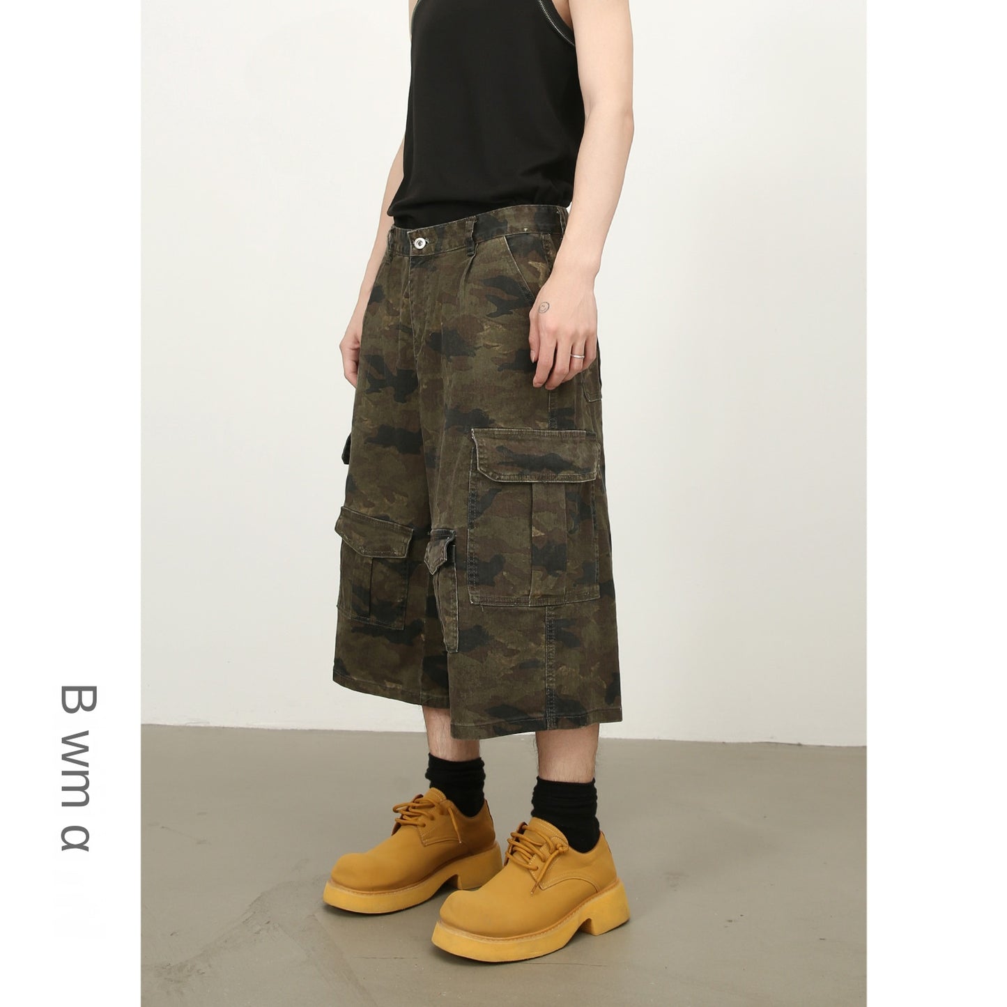 Retro Camouflage Wide-Leg Seven-Quarter Pants