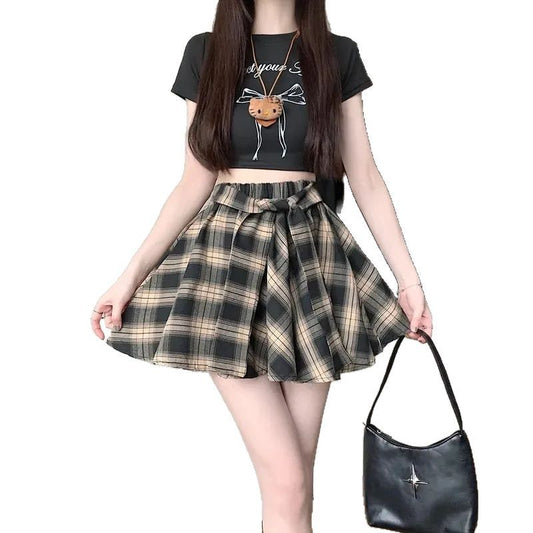 Vintage Plaid High-Waist Skirt with Belt and Pleats for Women - Slimming Short Skirt