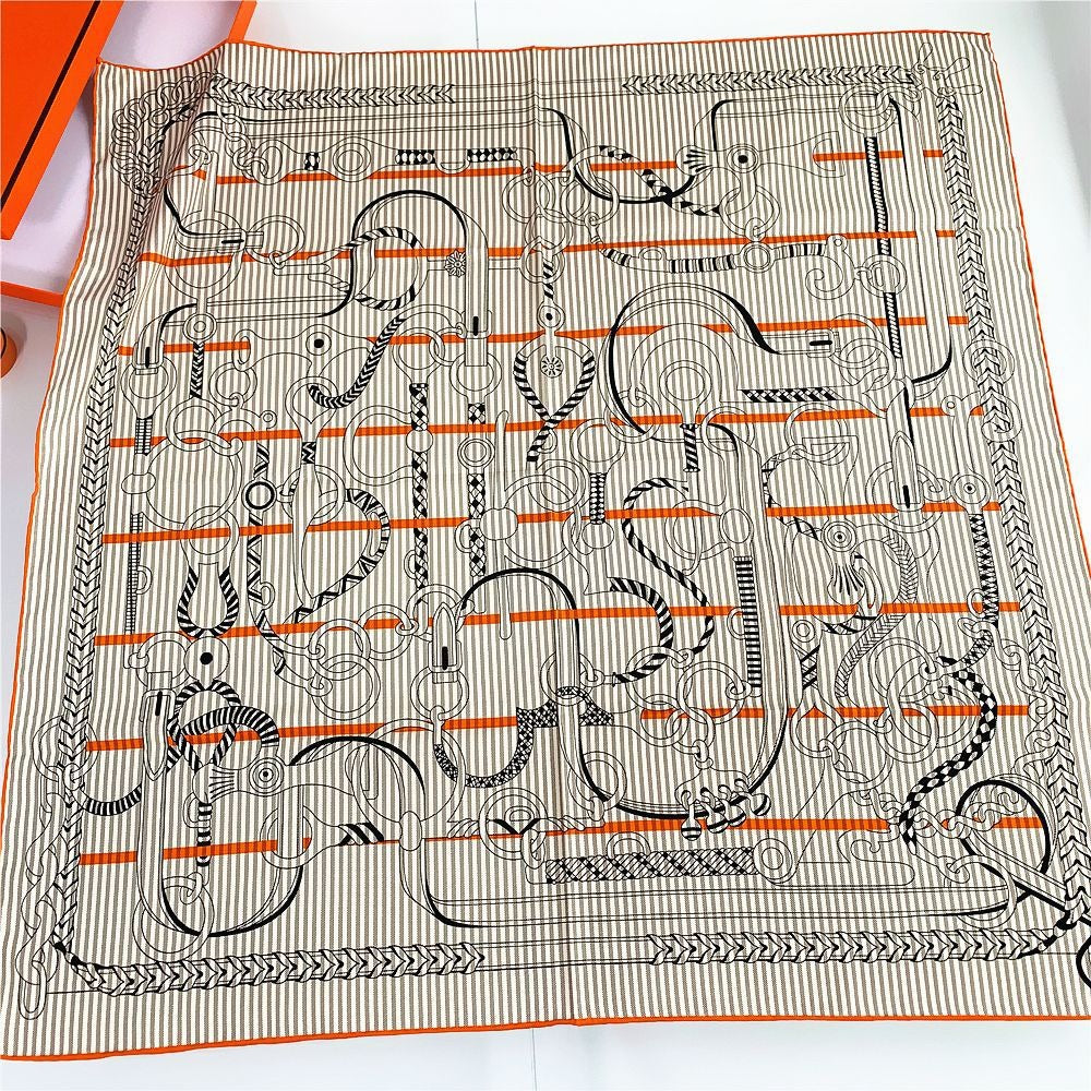 90cm Handmade Curled Edge Lock Chain Women's Scarf