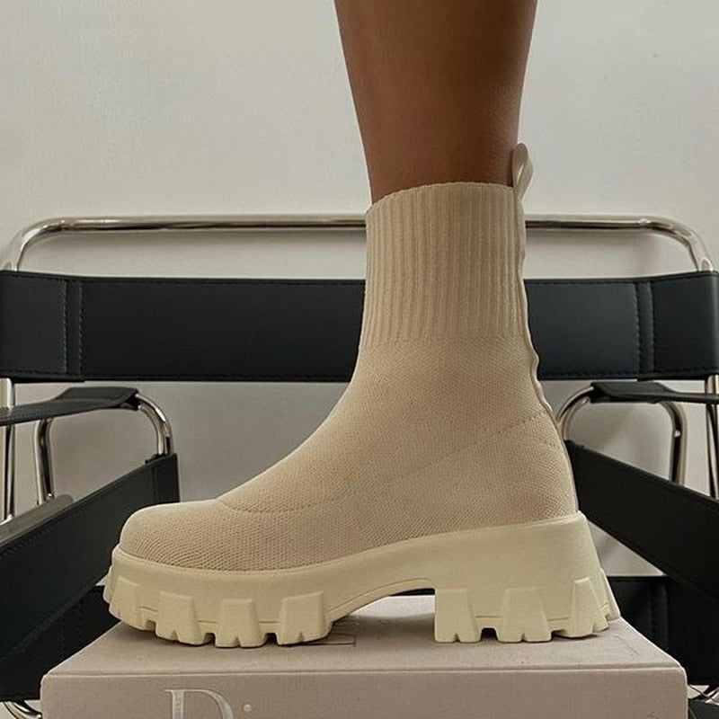Thick-Soled Casual Couple Shoes for Women – Large Size Short Boots in Knitted Design