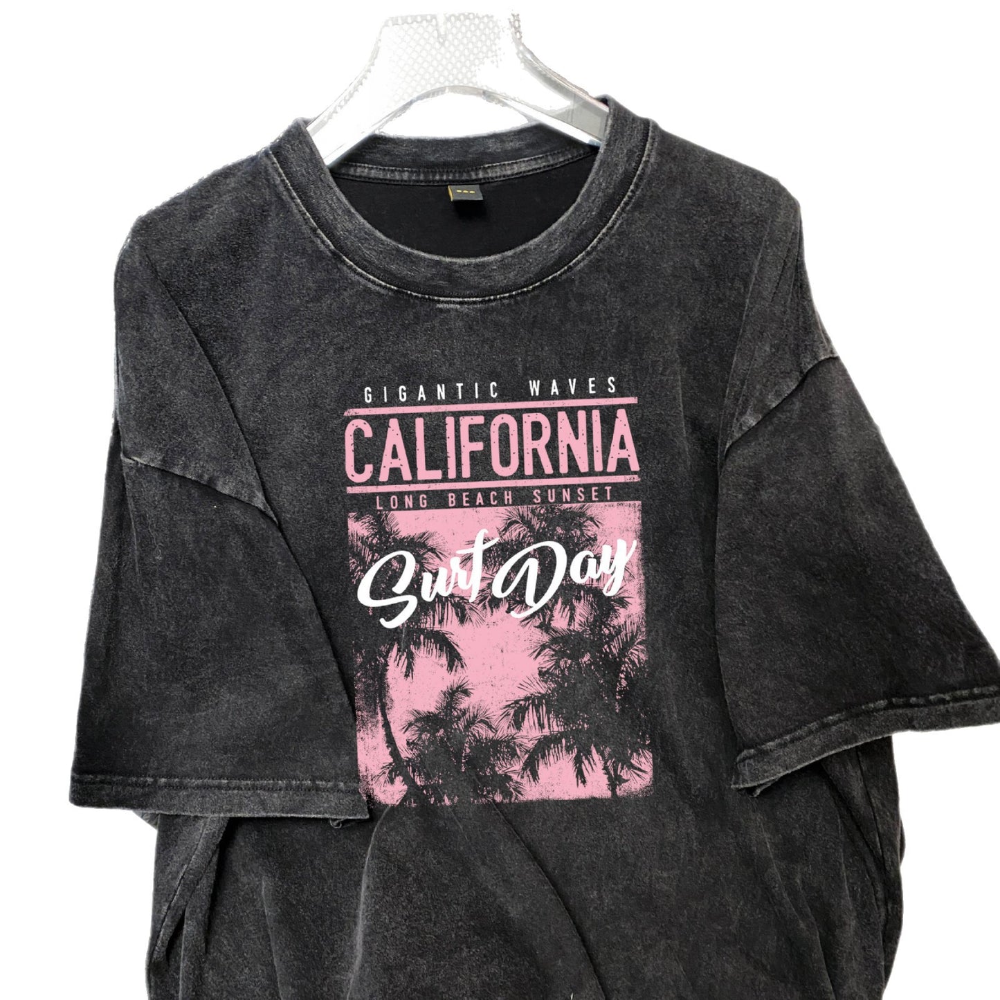 Making Vintage Short-Sleeved T-Shirt for Women — Washed Black Harajuku Street Tee