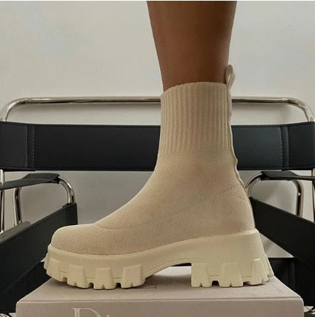 Thick-Soled Casual Couple Shoes for Women – Large Size Short Boots in Knitted Design