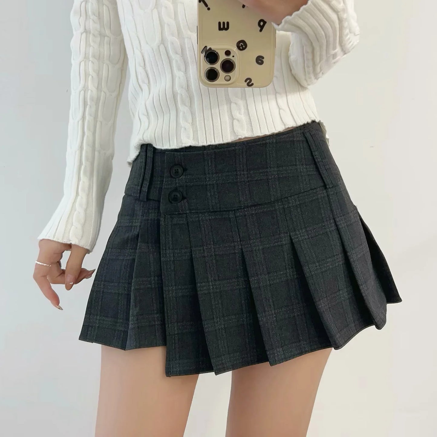 Harajuku Style Checkered Pleated Mini Skirt in Black and Gray