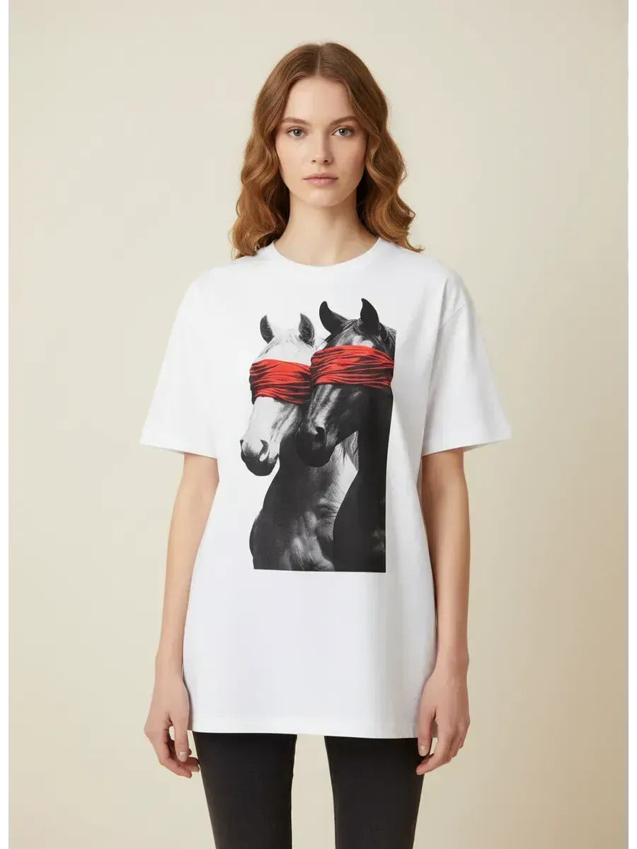 Harajuku Loose Short-Sleeved Round Neck T-Shirt for Women — Loose Fit Cotton Tee (White / Black)