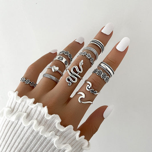 Playful Flower Love Geometric Snake Ring Set - 13 Pcs
