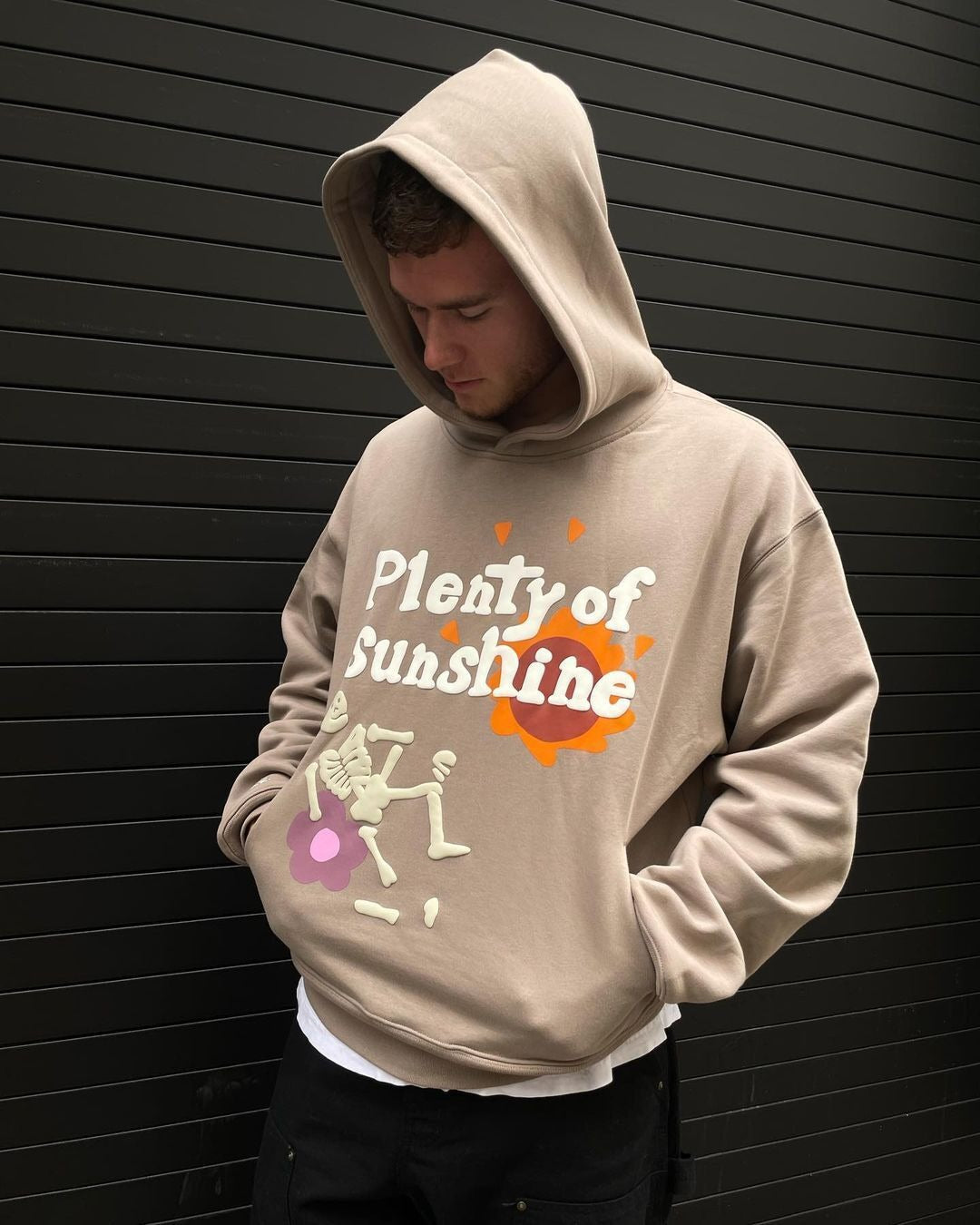 Harajuku Style Retro Graffiti Foam Letter Printing Hoodie