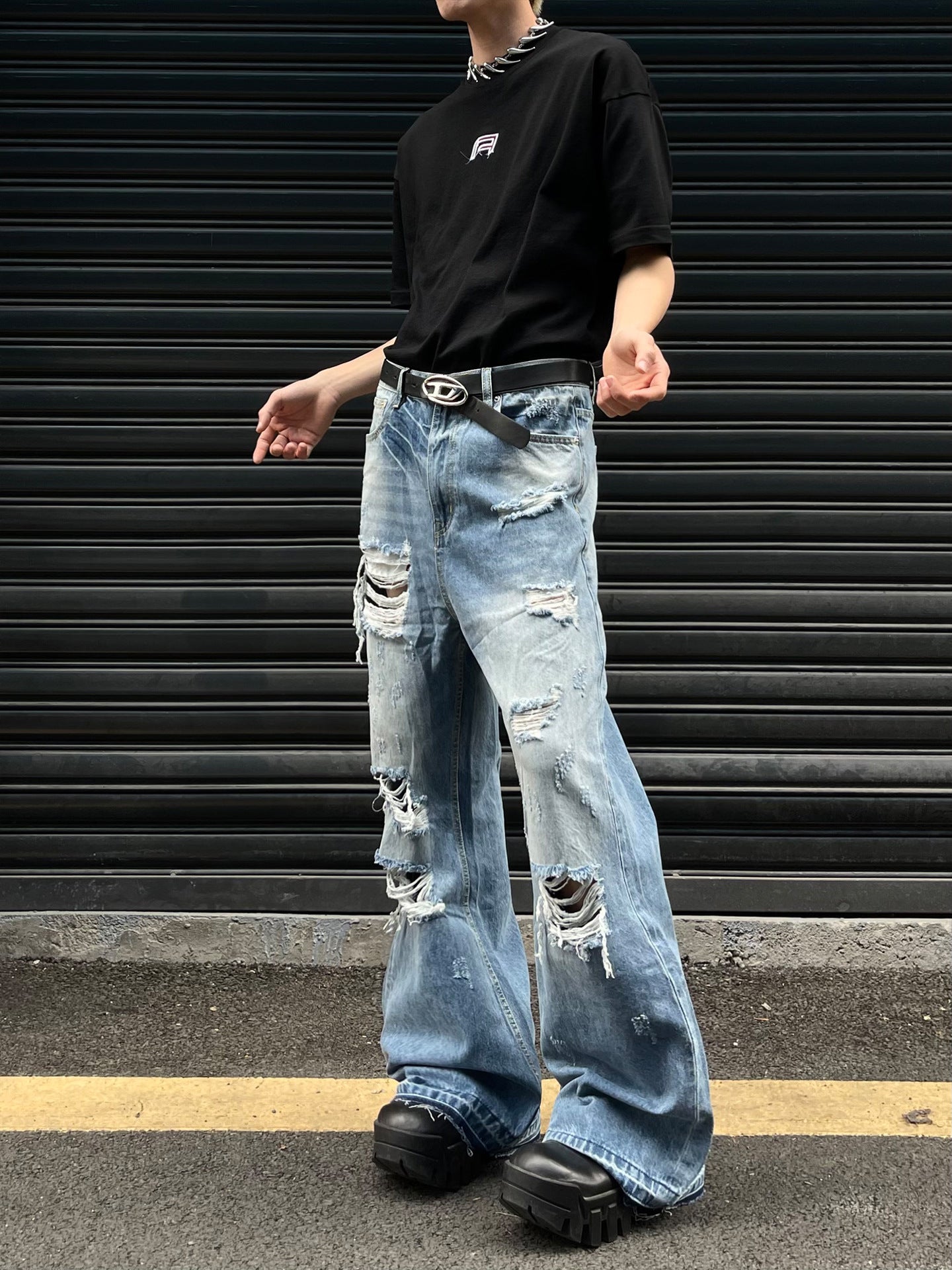 Vintage Washed Distressed Micro Flared Jeans